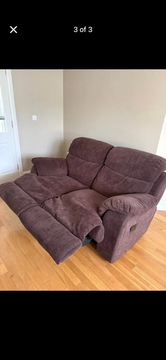 Two brown recliner couches - Image 3