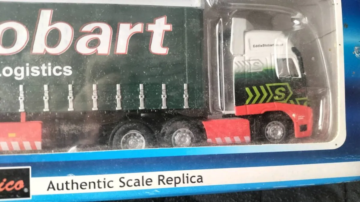 EDDIE STOBART SAICO TRUCK MODEL - Image 2