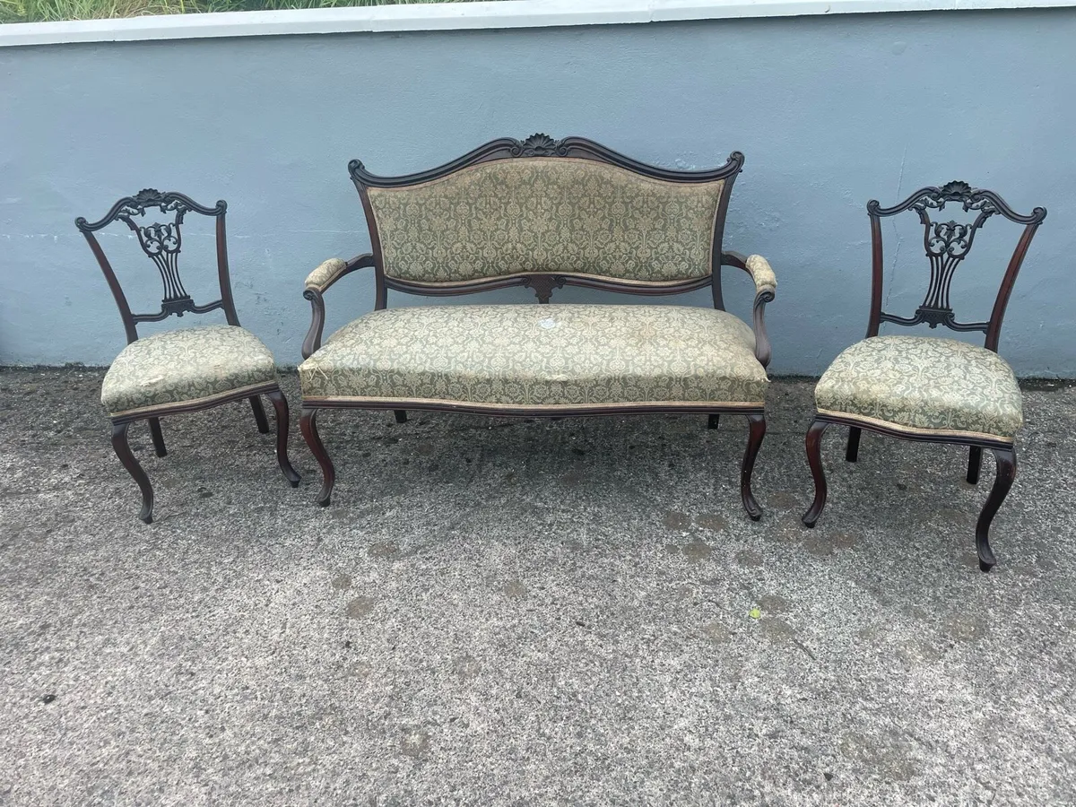 Antique parlour suite - Image 1
