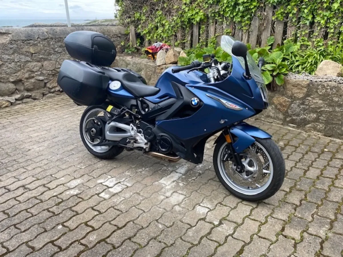 BMW F 800 GT 2018 - Image 1
