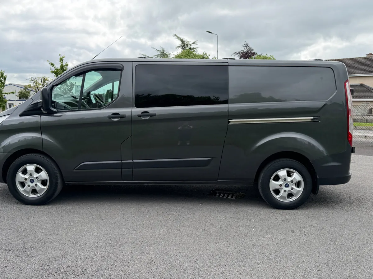 ABSOLUTELY IMMACULATE CREW CAB LIMITED CUSTOM - Image 1