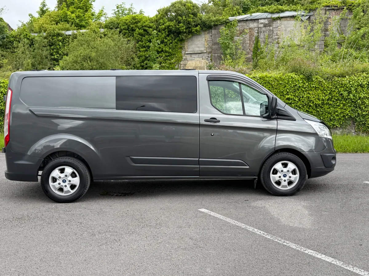 ABSOLUTELY IMMACULATE CREW CAB LIMITED CUSTOM - Image 1