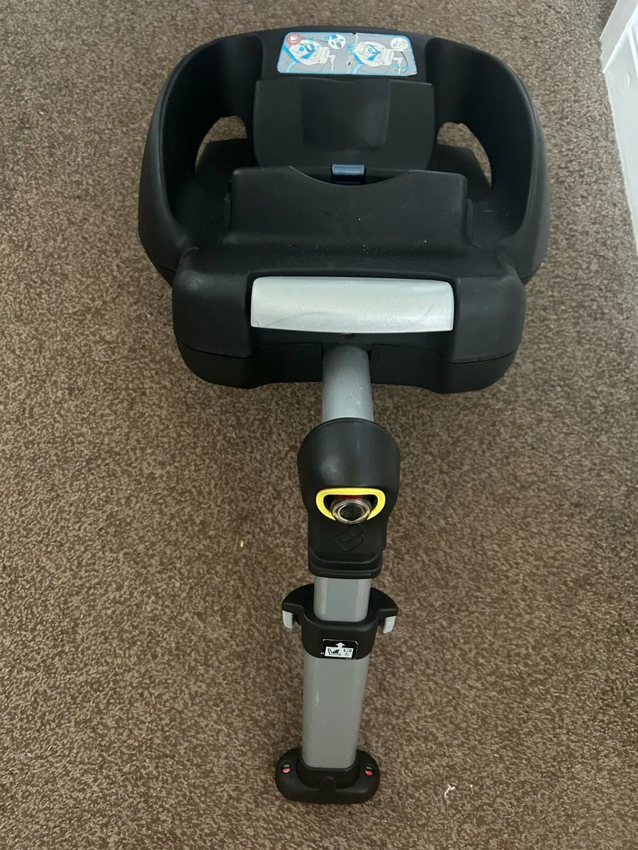 Maxi Cosi Easy Fix (ISO fix) base - Image 1