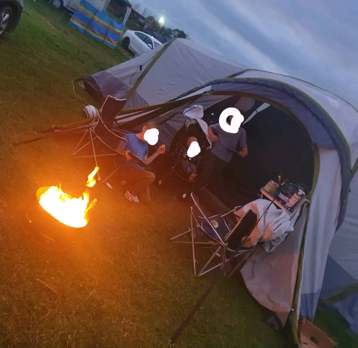 Air Tent, 3 bedroom, hardly used - Image 2