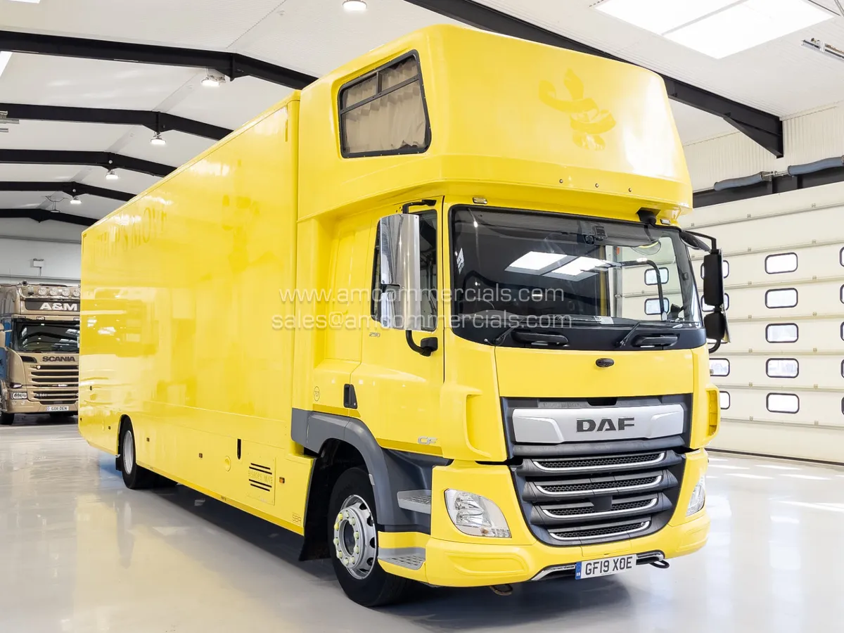 2019 DAF CF 290 FA 18T REMOVAL BOX VAN - Image 1