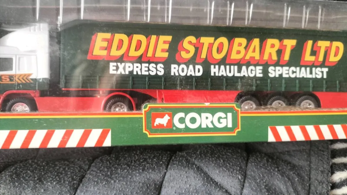 CORGI SUPERHAULERS SCANIA CURTANSIDE  DIECAST - Image 2