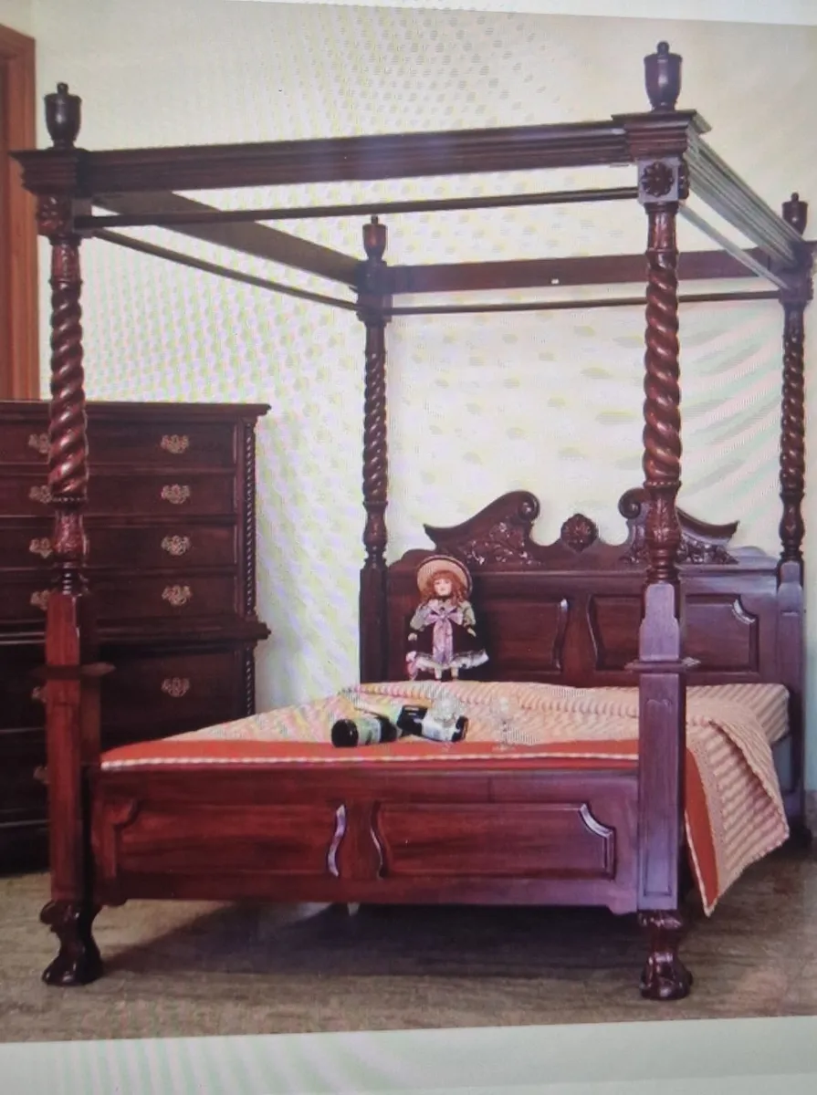 4 poster bed - Image 2