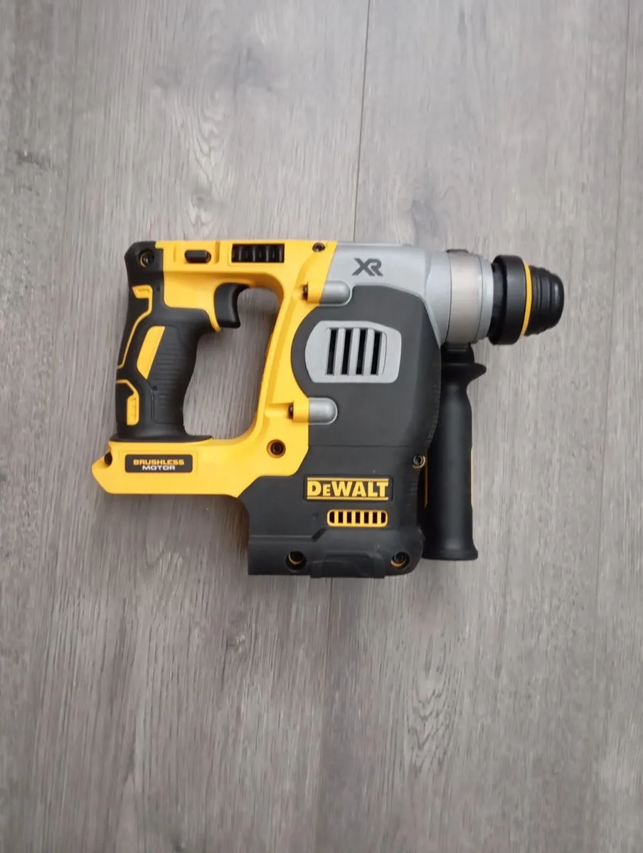 DeWalt Cordless Drills (New) - Image 2