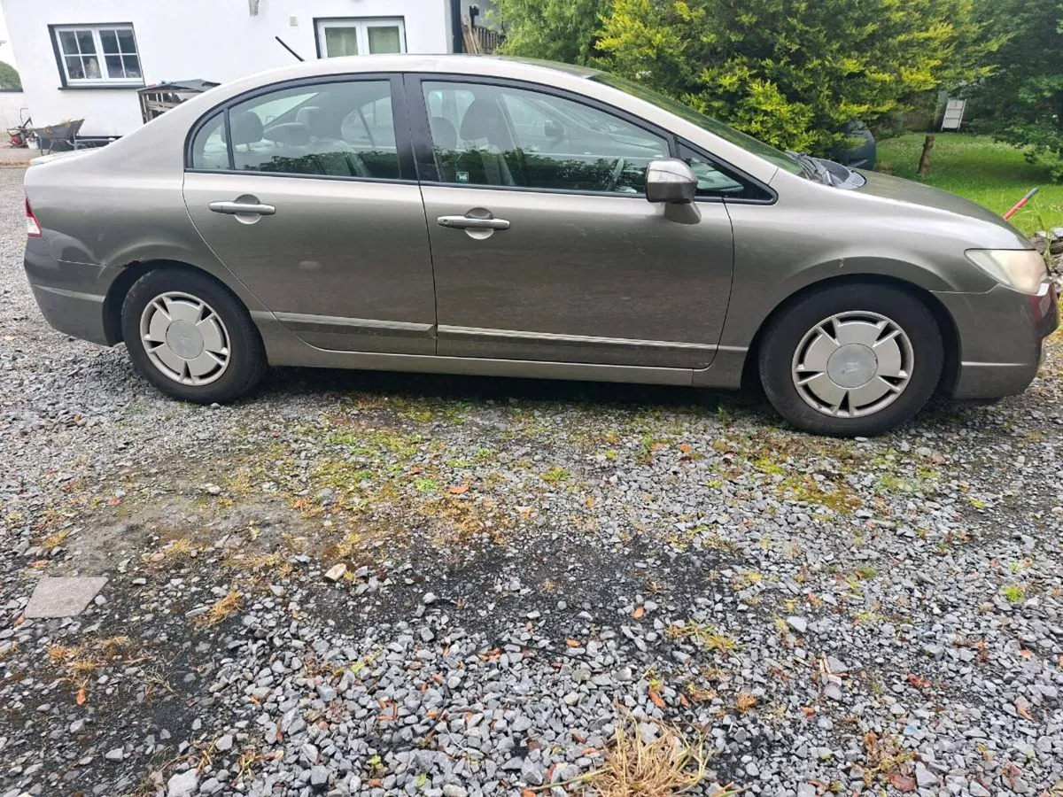 Honda civic - Image 3