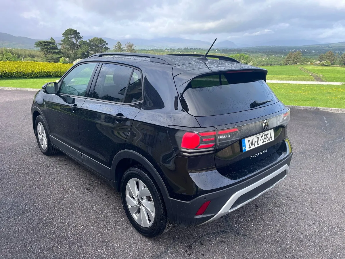 2024 vw t-cross - Image 3