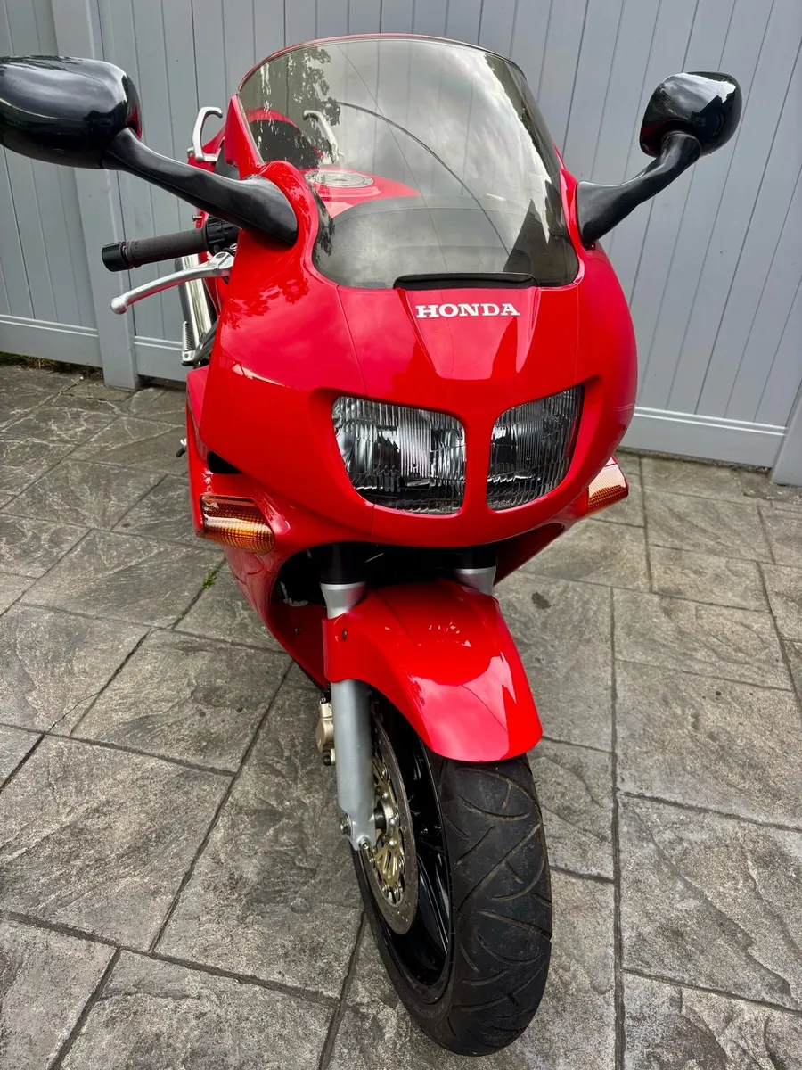 Honda VFR750 RC36/2 - Image 3