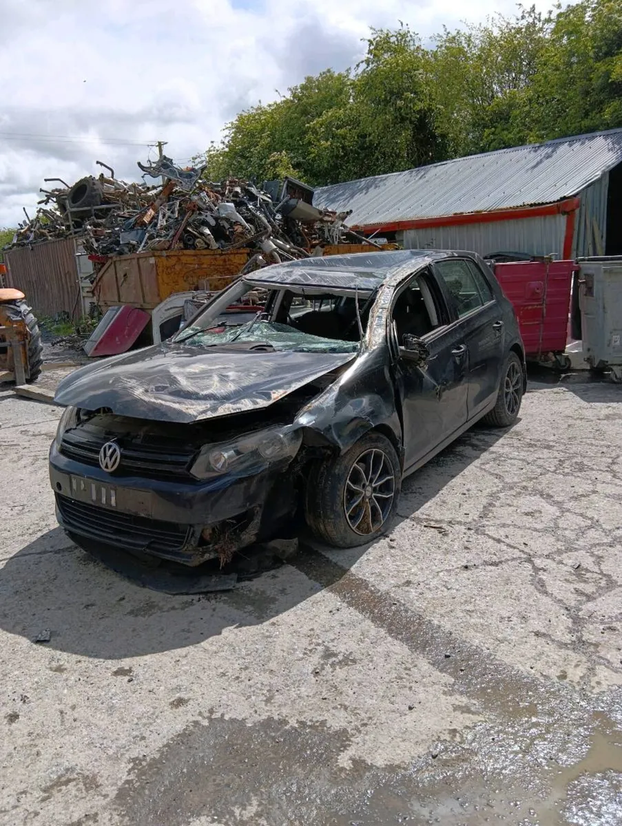 Breaking VW golf 2012 1.6tdi - Image 3