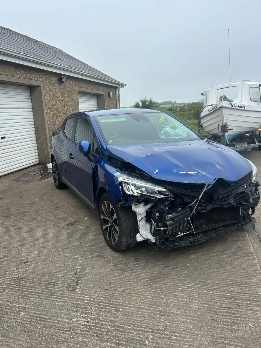 Clio - Image 4