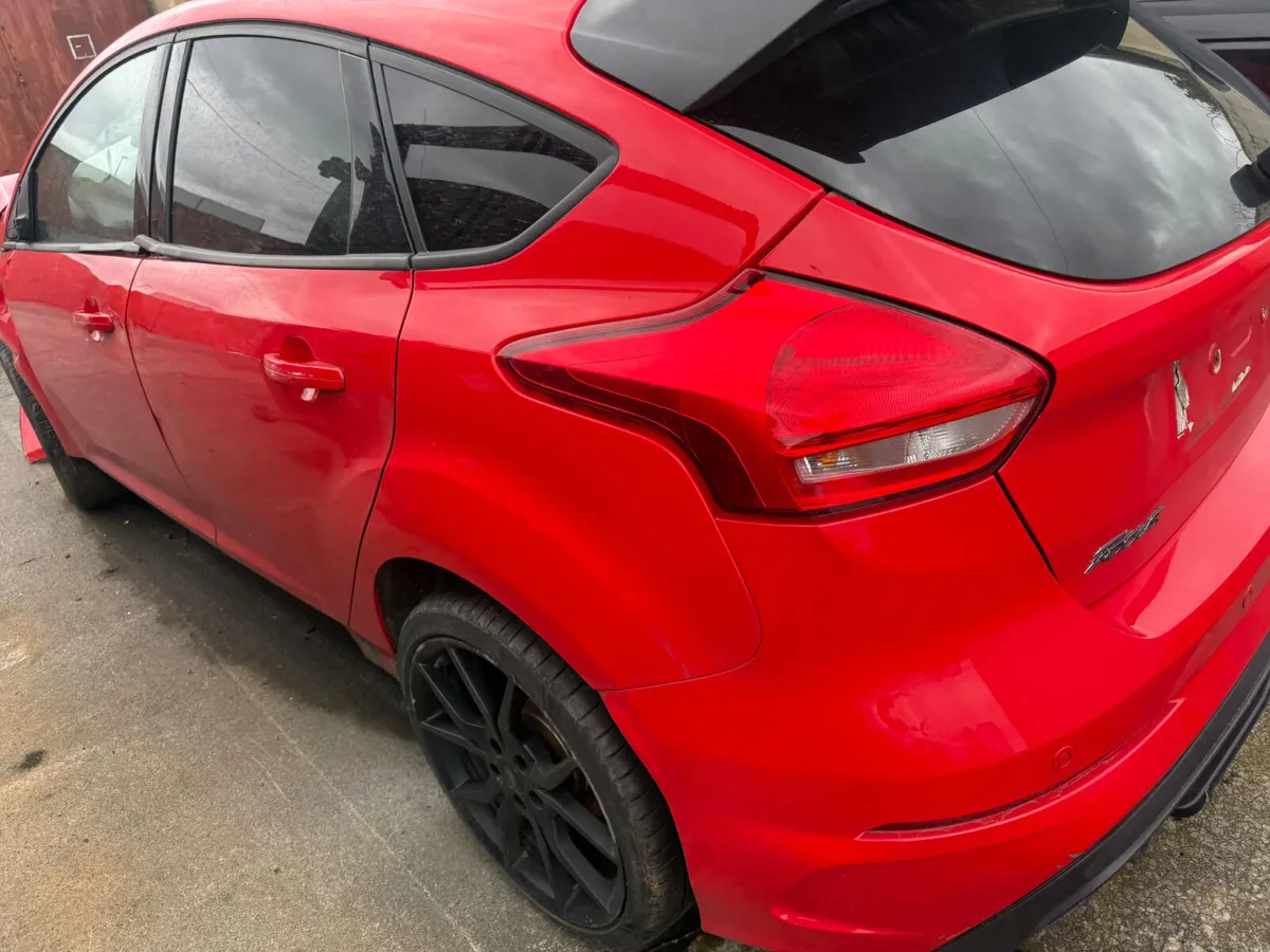 2018 FOCUS ST-LINE X 1.5 TDCI FOR BREAKING! - Image 2