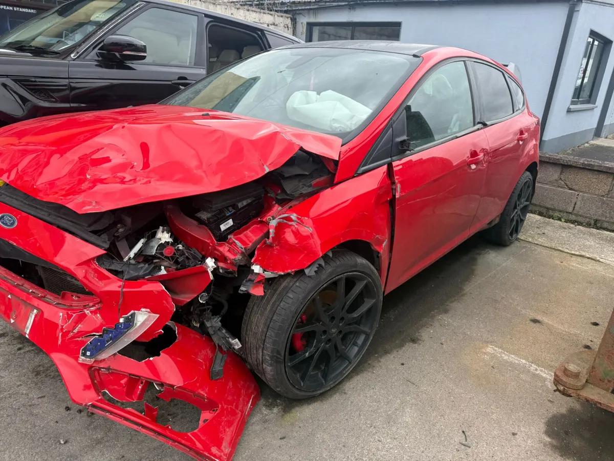 2018 FOCUS ST-LINE X 1.5 TDCI FOR BREAKING! - Image 3
