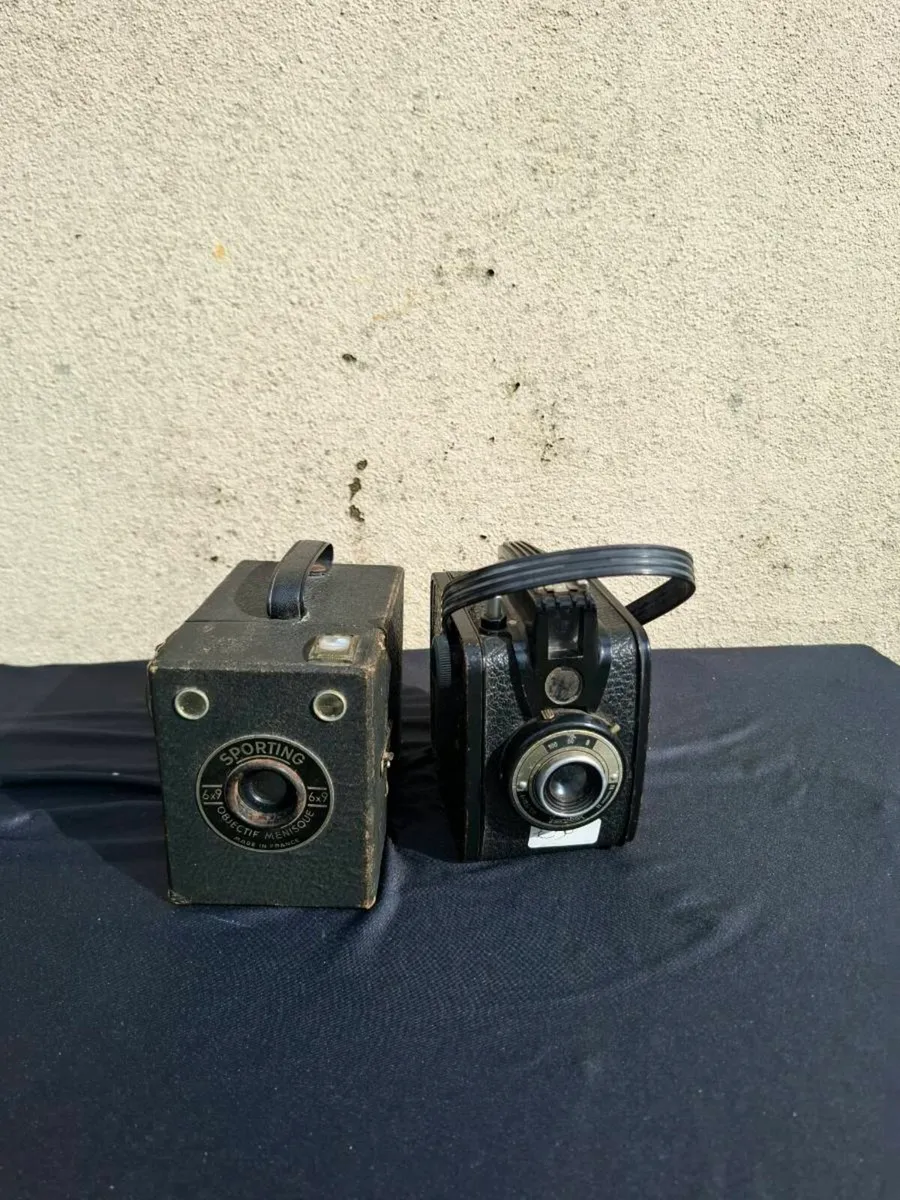 By post only Lot of 2 vintage camera - Image 2