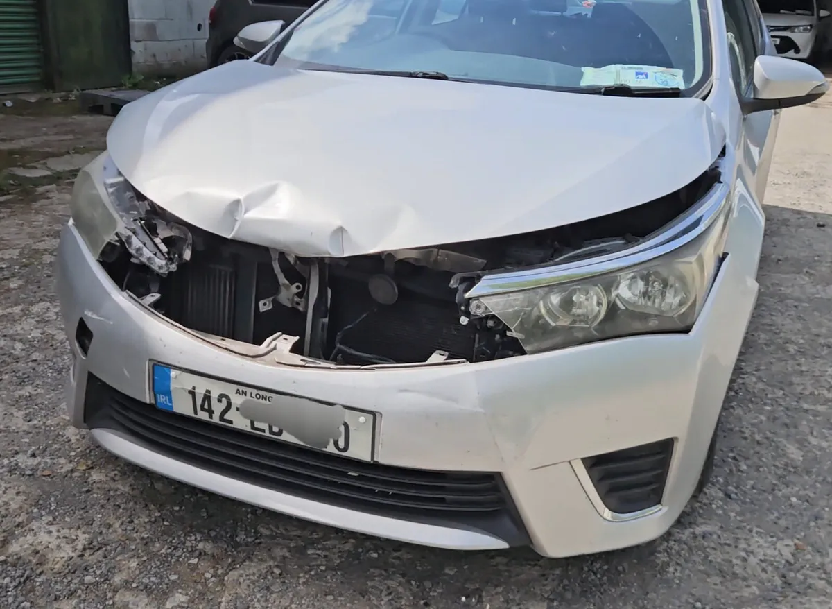 Toyota Corolla 2014 1.4d manual nct 01/27 - Image 2