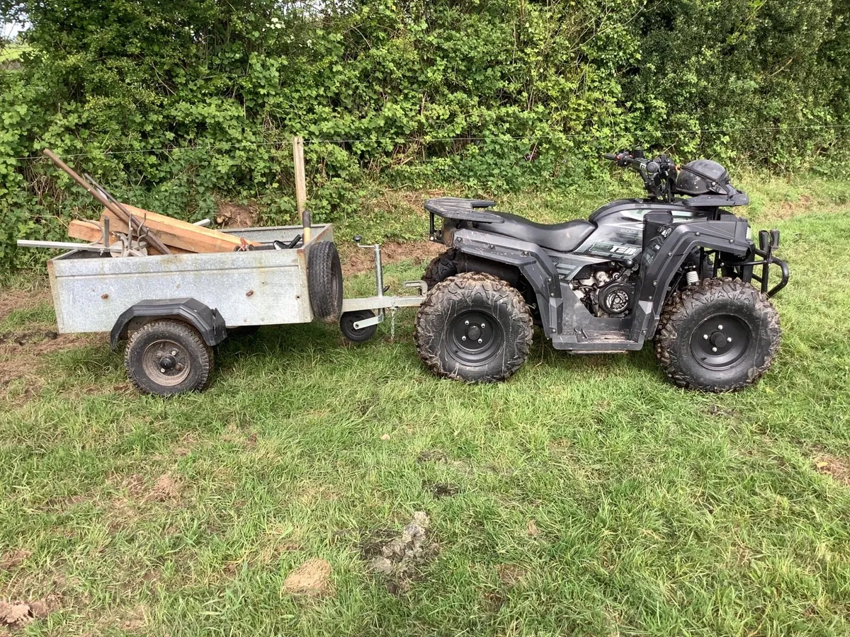 Quad and trailer - Image 2