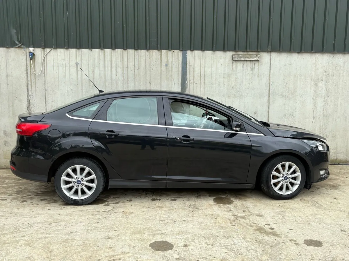 2015 Ford Focus parts - Image 2