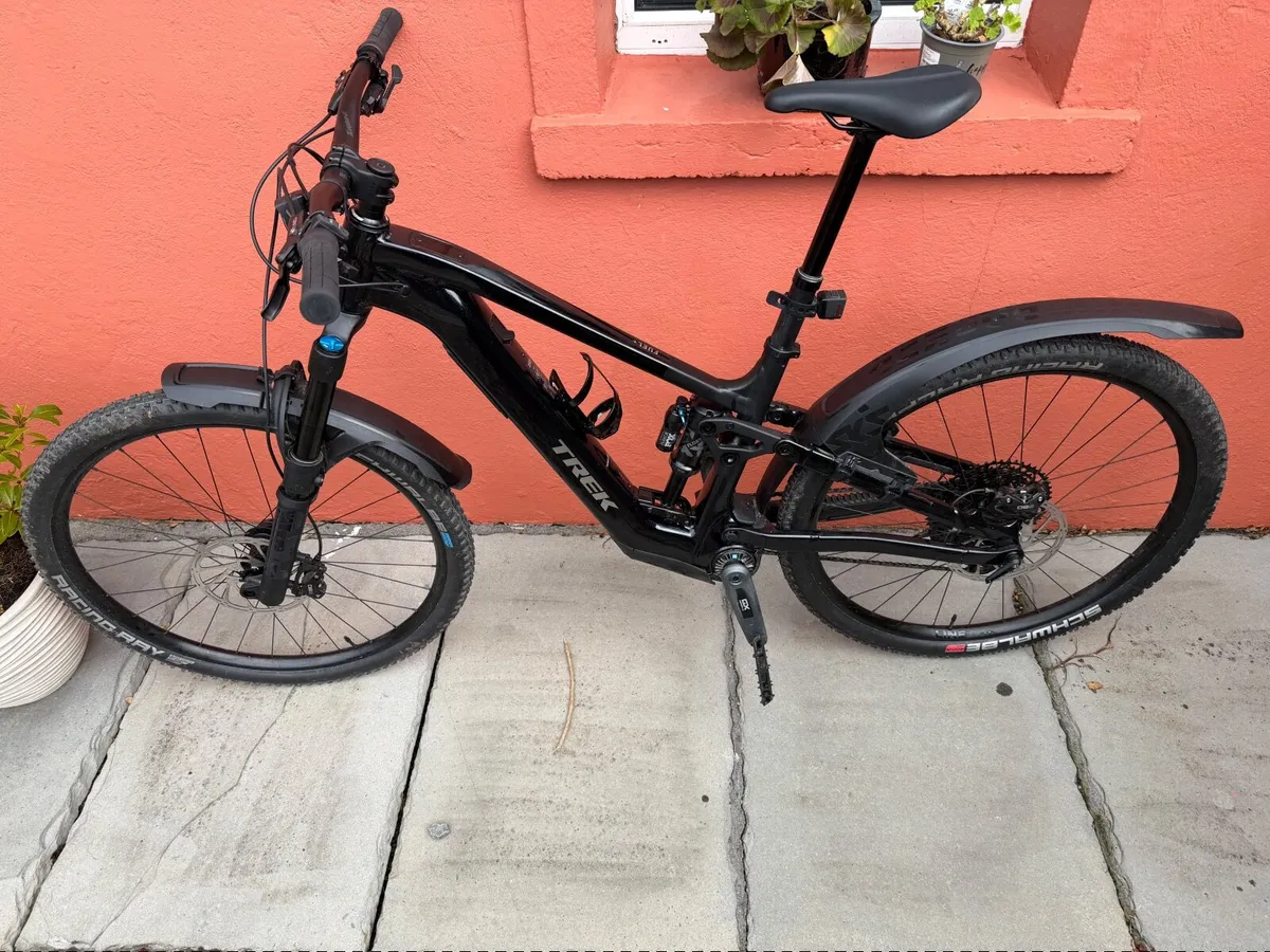 Trek Fuel EX 8 (2026) - Like New, Only 502km! - Image 1