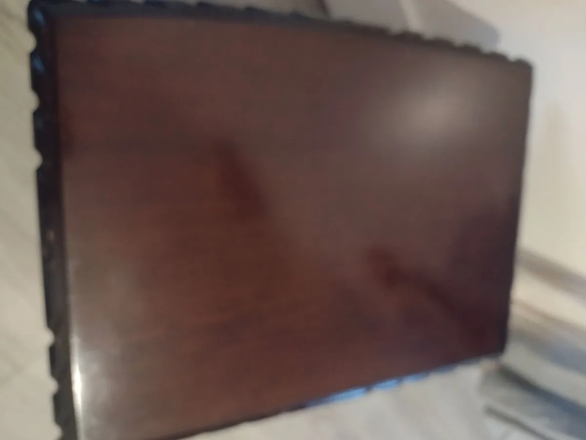 Vintage mahogany coffee table or side table - Image 3