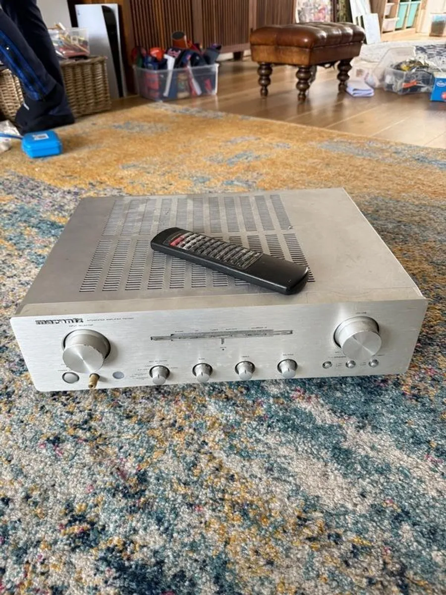 amp: Marantz PM7001 Amplifier - Image 1