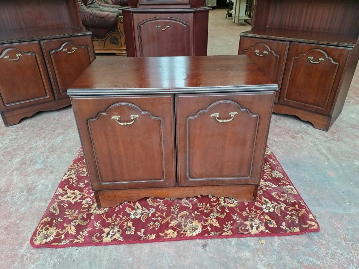 Rossmore furniture - Image 3
