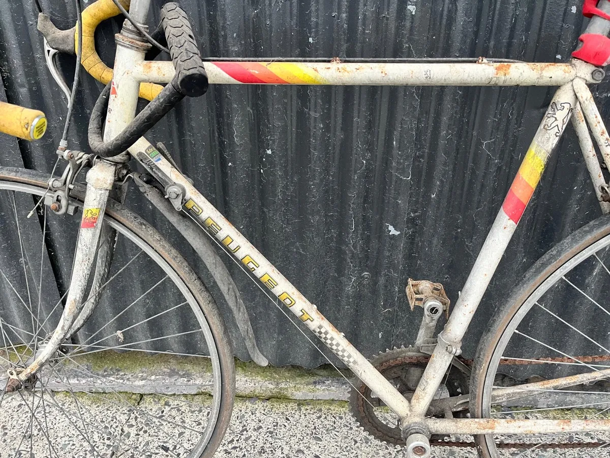 Vintage Peugeot Racing Bike - Image 4