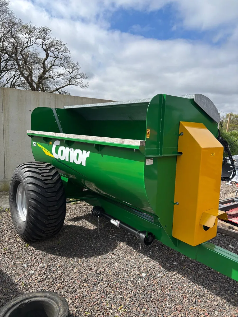 MUCK SPREADER - Image 1
