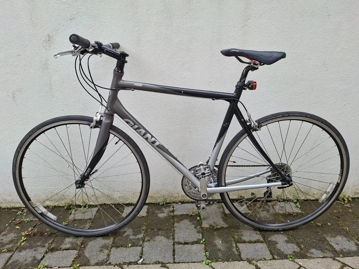 GIANT  FCR 3.  Very good condition - Image 2