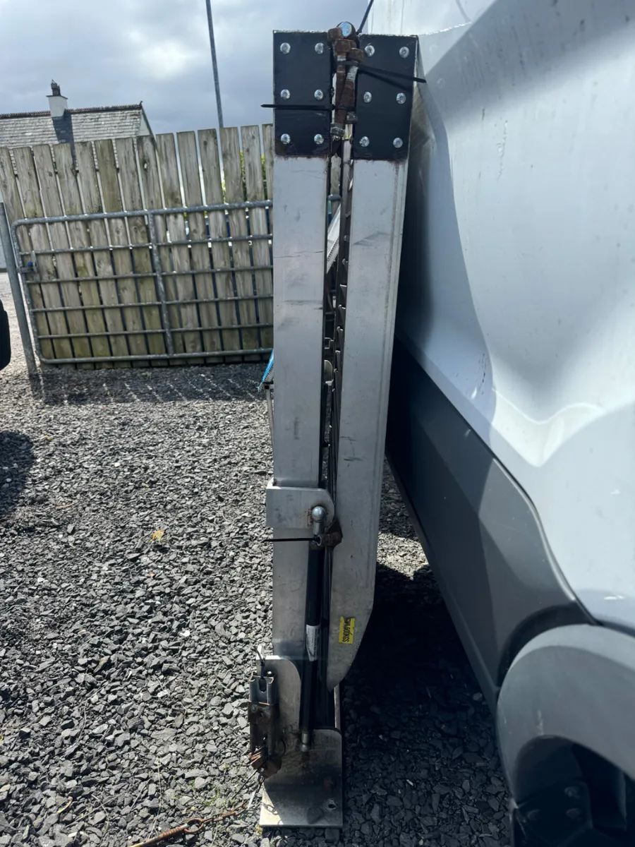 Large Van loading ramp. - Image 2