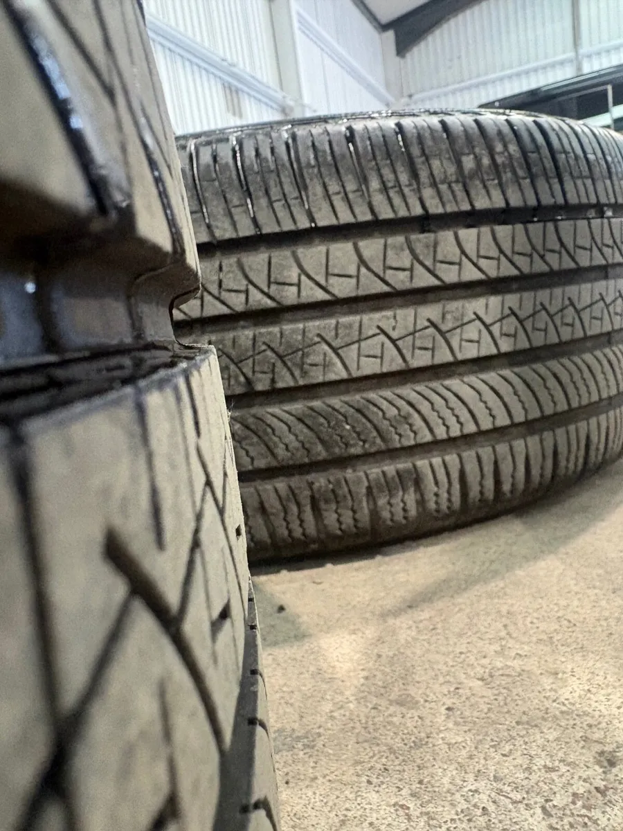 21” Range Rover Boack Wheels - Image 3