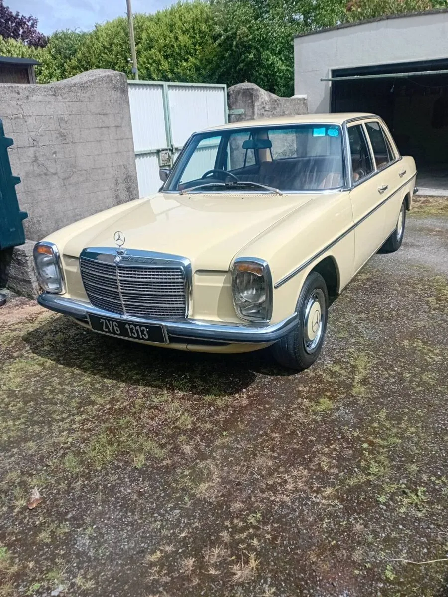 Mercedes benz w115 - Image 1