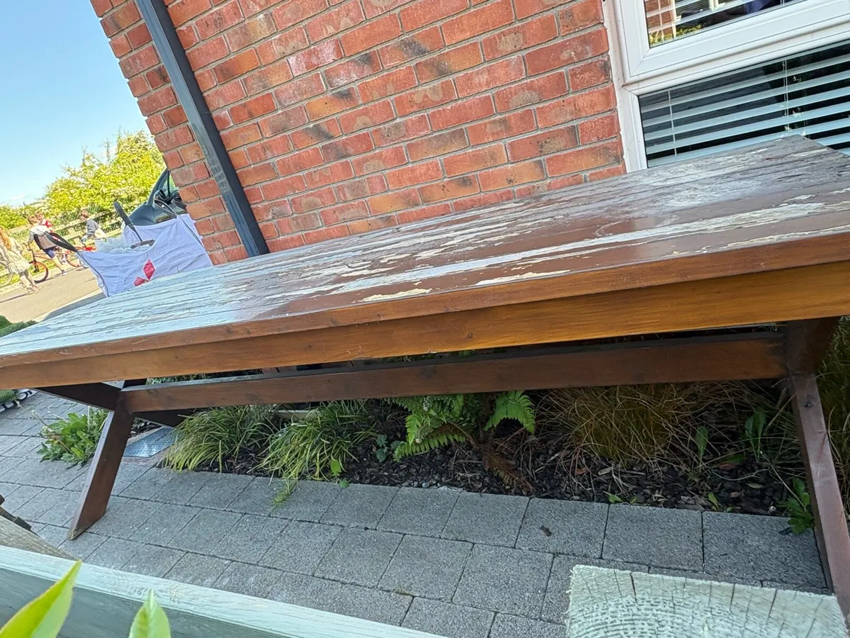 Outdoor Table - Image 2