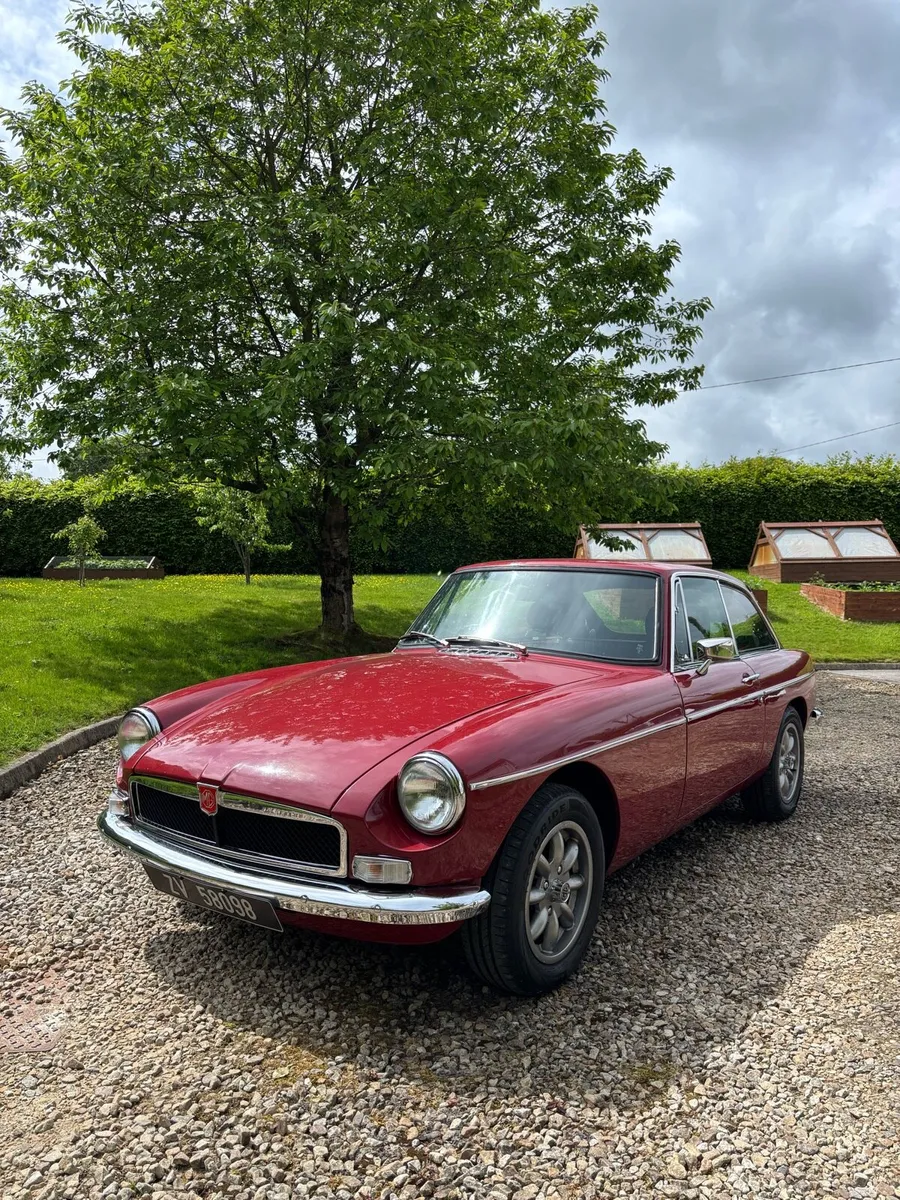 MGB GT - Image 1