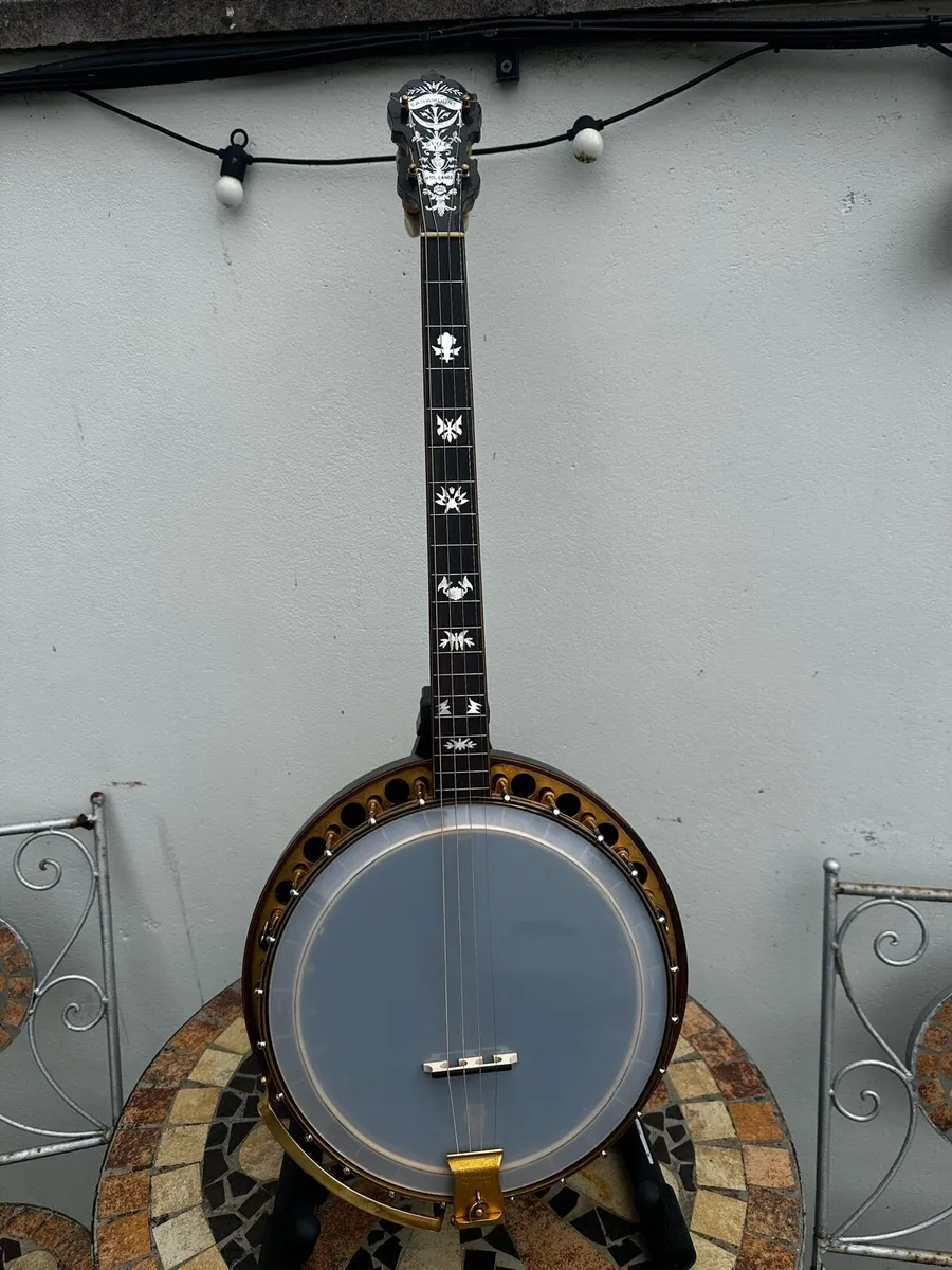 Paramount Style F Tenor Banjo - Image 1