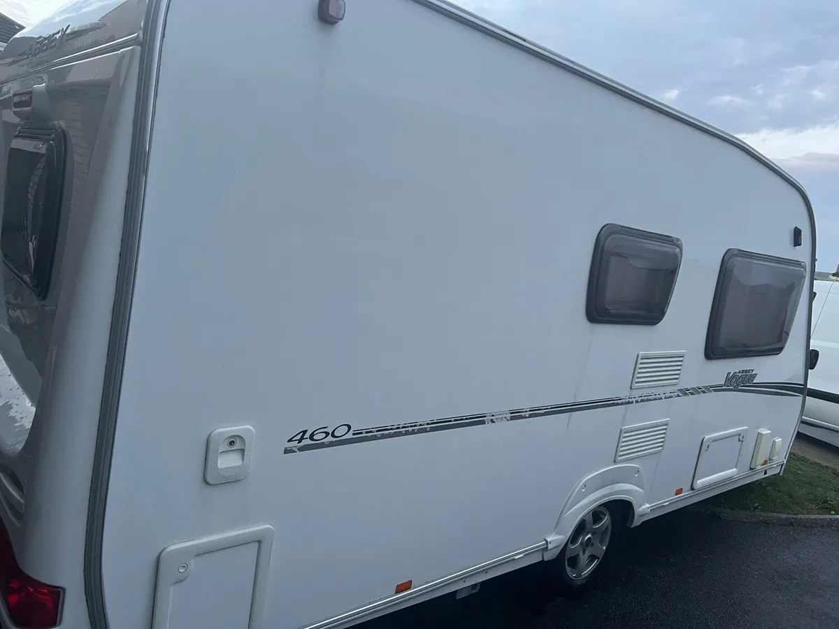 Abbey 2008 caravan with large air awning - Image 2