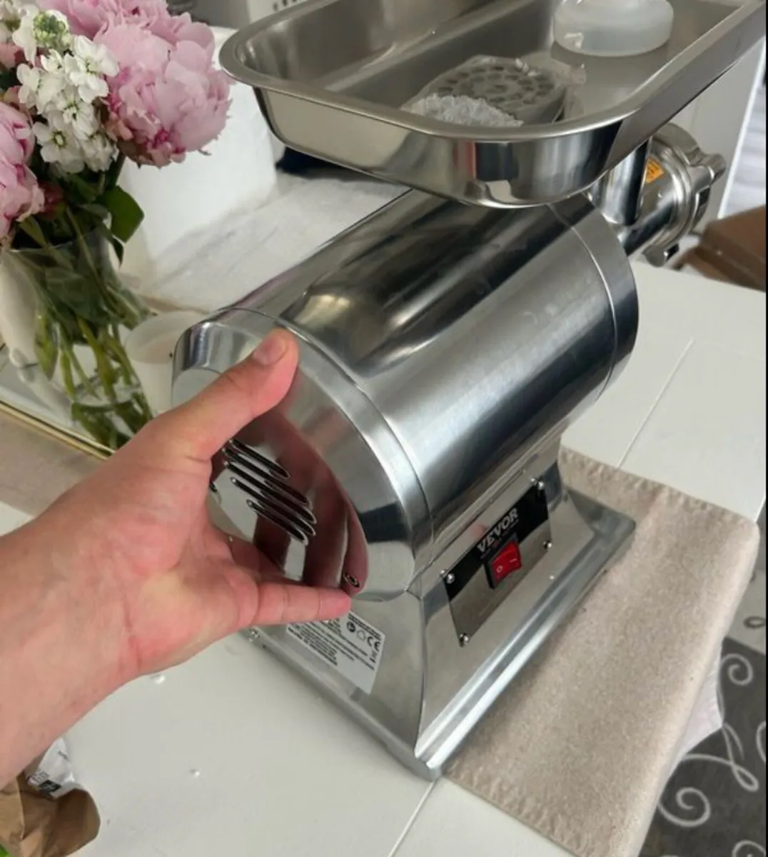 New 220v 1100w Electric Meat Mincer - Image 3