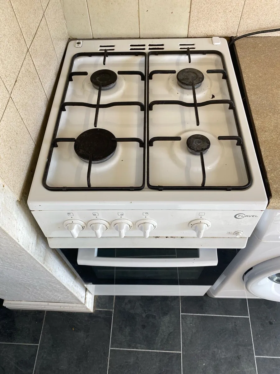Gas cooker - Image 2