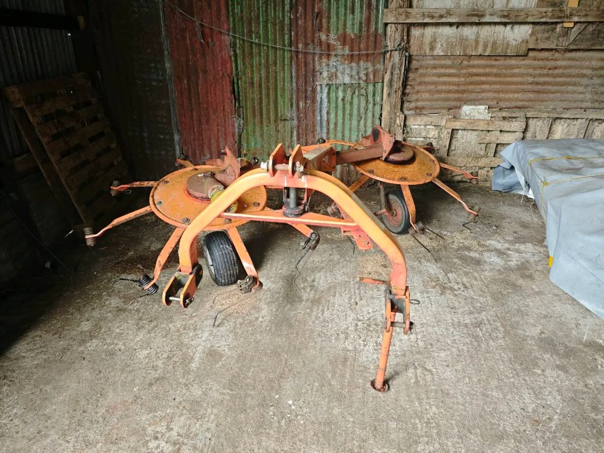 Lely Lotus 300 Combi Haybob - Image 1