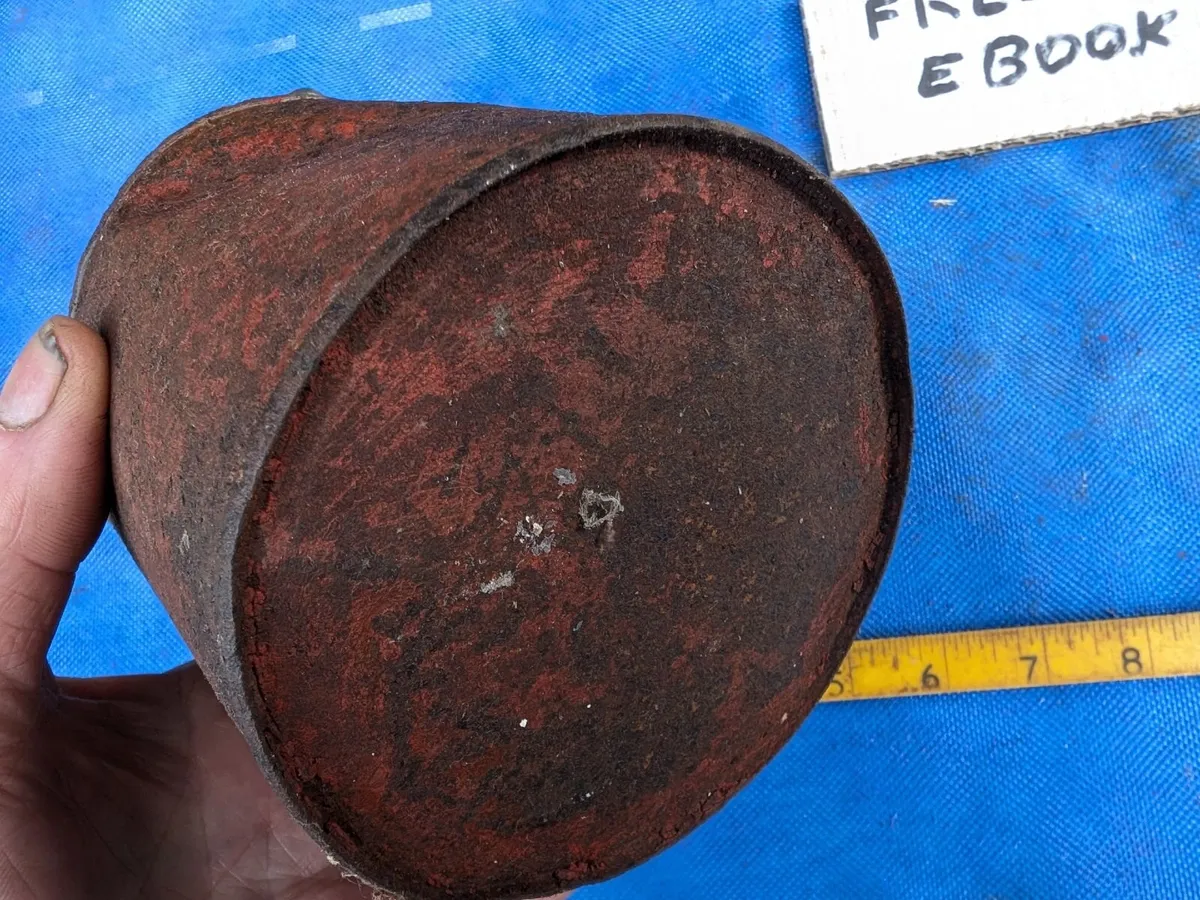 Handmade Oil Can - Image 4