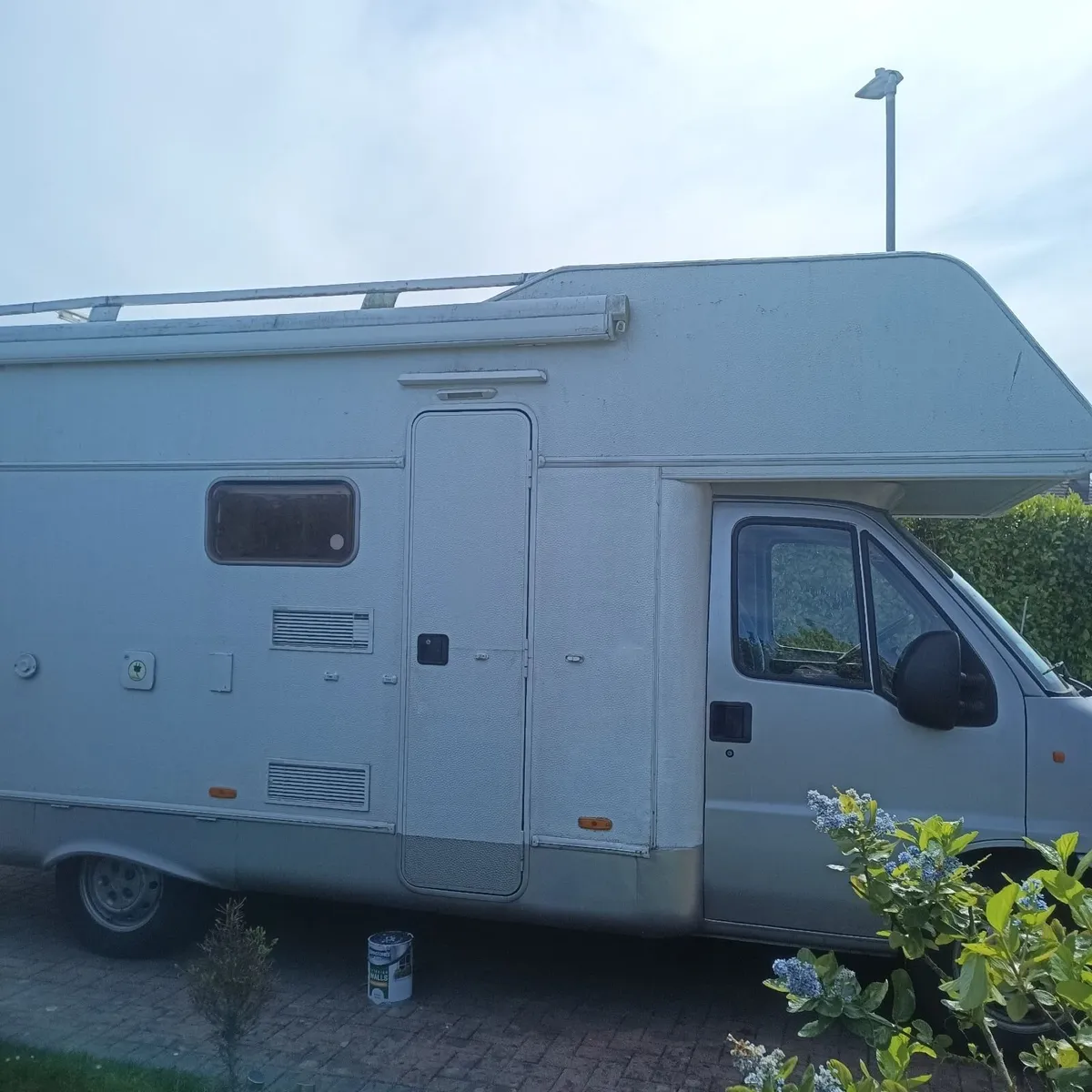 Motorhome - Image 4