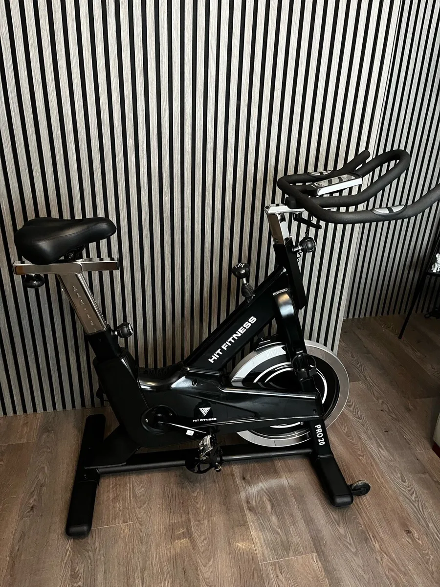 Hit fitness g8 spin bike - Image 1