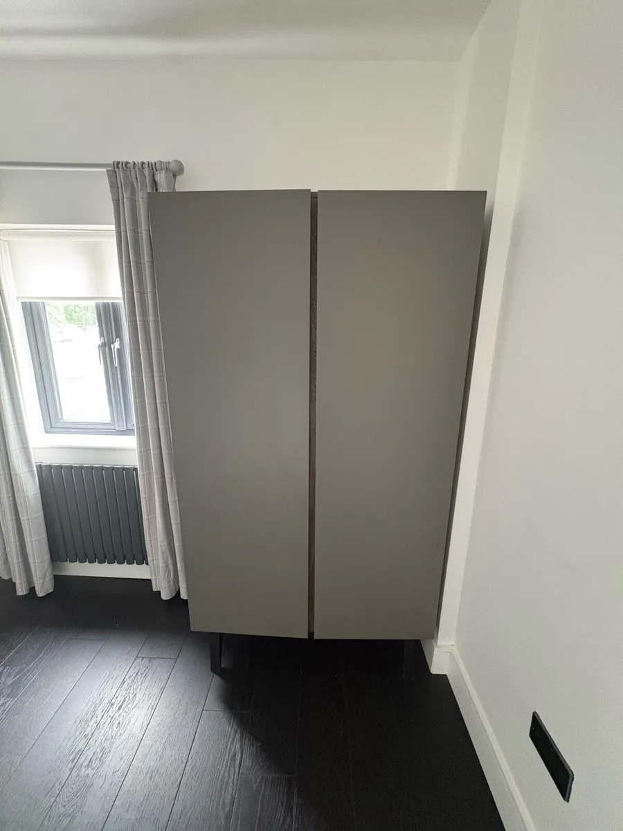 Furniture from house - wardrobe left - Image 2