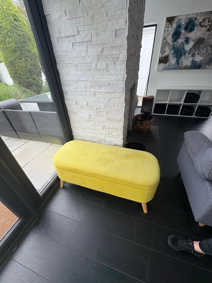 Furniture from house - Image 3