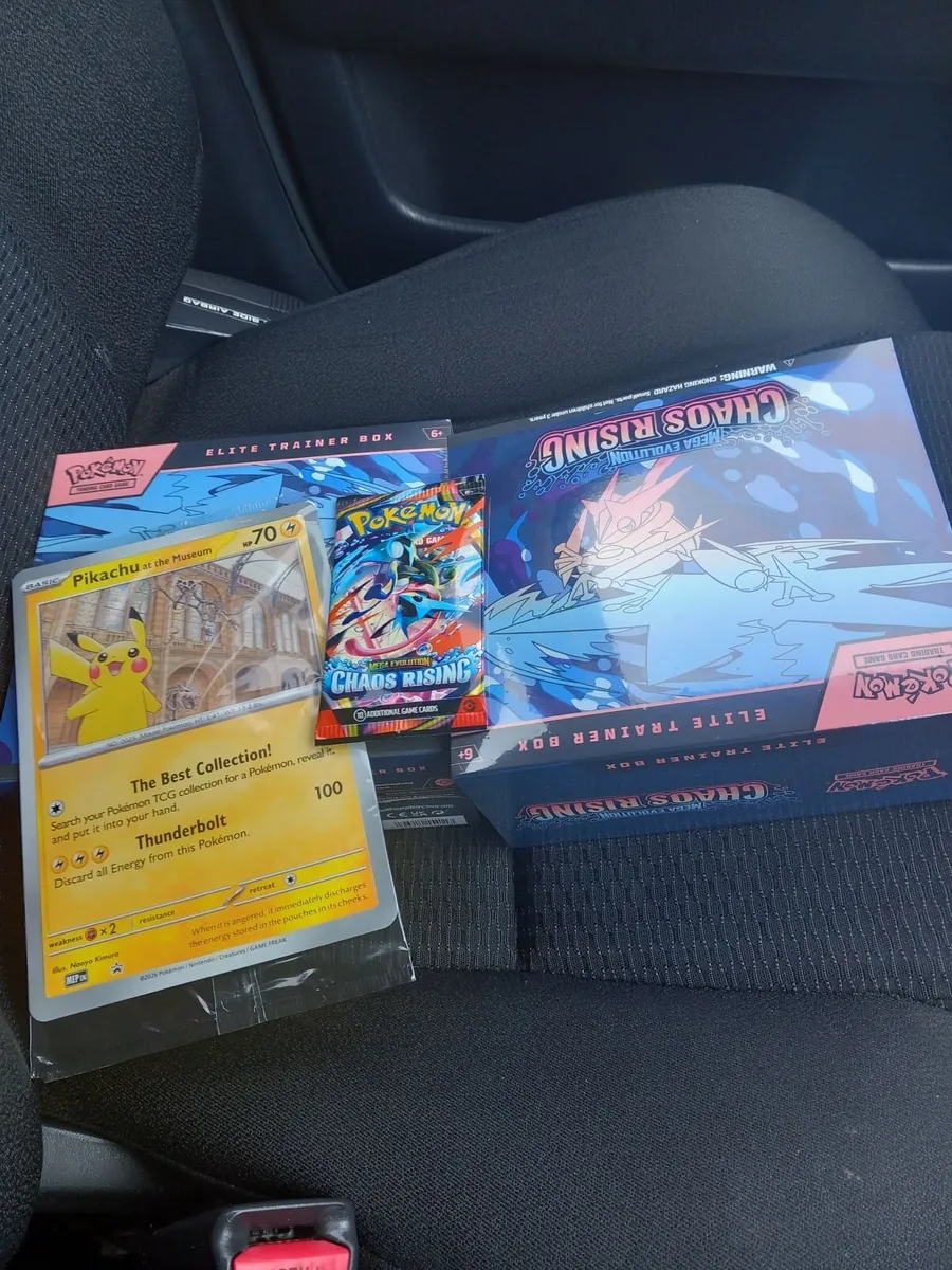 Pokemon Chaos Rising ETB - Image 3