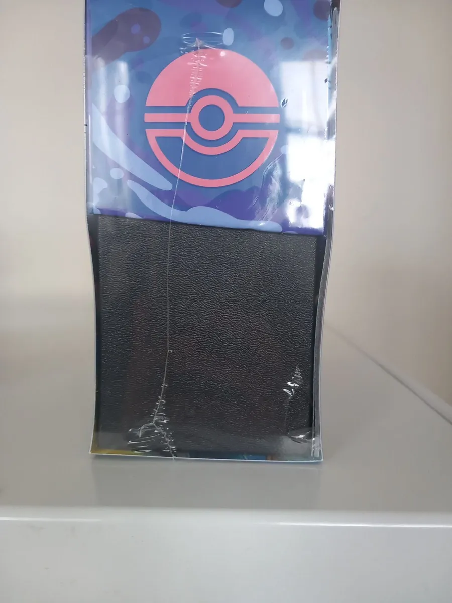 Pokemon Chaos Rising ETB - Image 4
