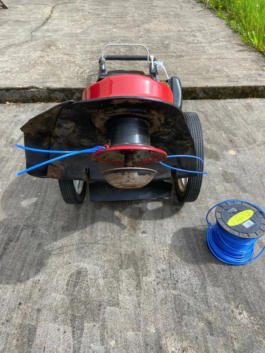 Wheel Field Strimmer - Image 2