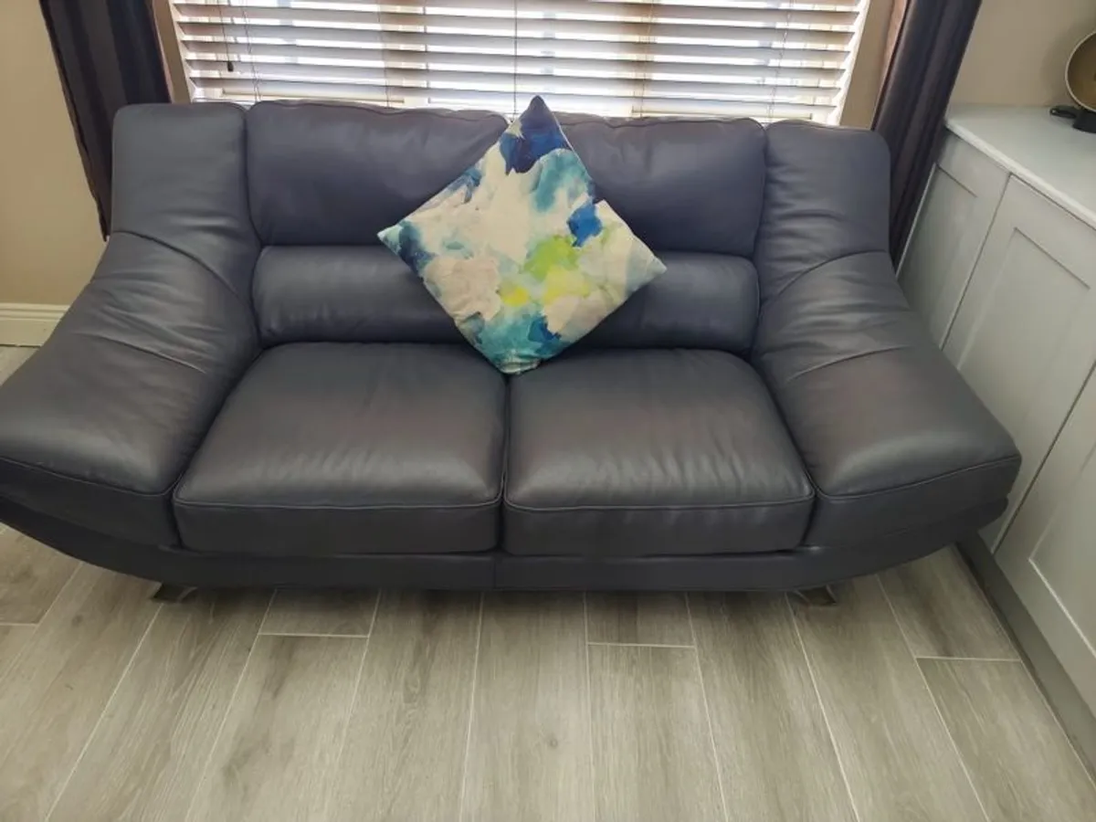 Modern Leather Corner Sofa and 2 Seater Excellent Condition - Image 4