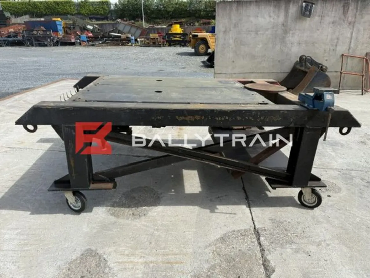 Mobile Work Bench - Image 2